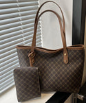 Luxury Women's Crossbody Bag with Chain Casual Portable Shoulder Bag Custom Logo PVC Nylon Lining Zipper Closure
