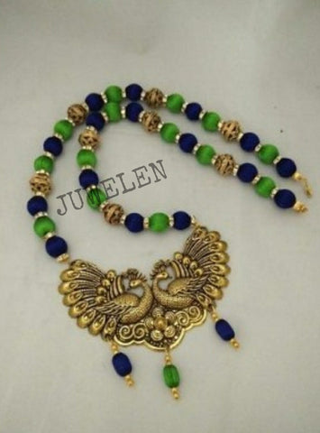 Silk threaded jewellery set