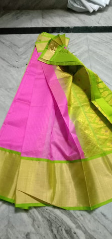 Mahanati Pattu