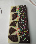 Oreo crispy with sprinkles chocolate bar