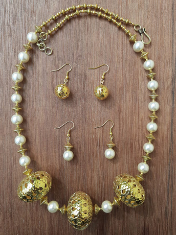Bundle of sunshine necklace set
